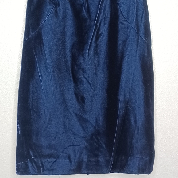 Vintage Dark Academia Deep Blue Velvet Evening Formal Strapless Dress - Picture 5 of 13
